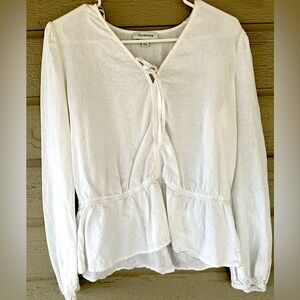 Boho white quarter sleeve shirt size M.